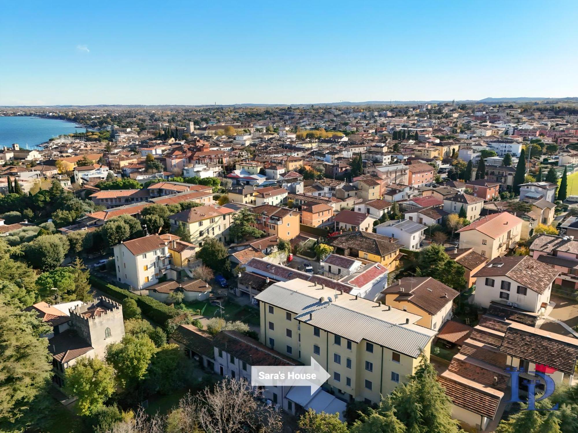 Desenzanoloft Official Partner Marriott Homes & Villas - A Casa Di Sara Family Apartment With Private Parking Desenzano del Garda Exterior foto