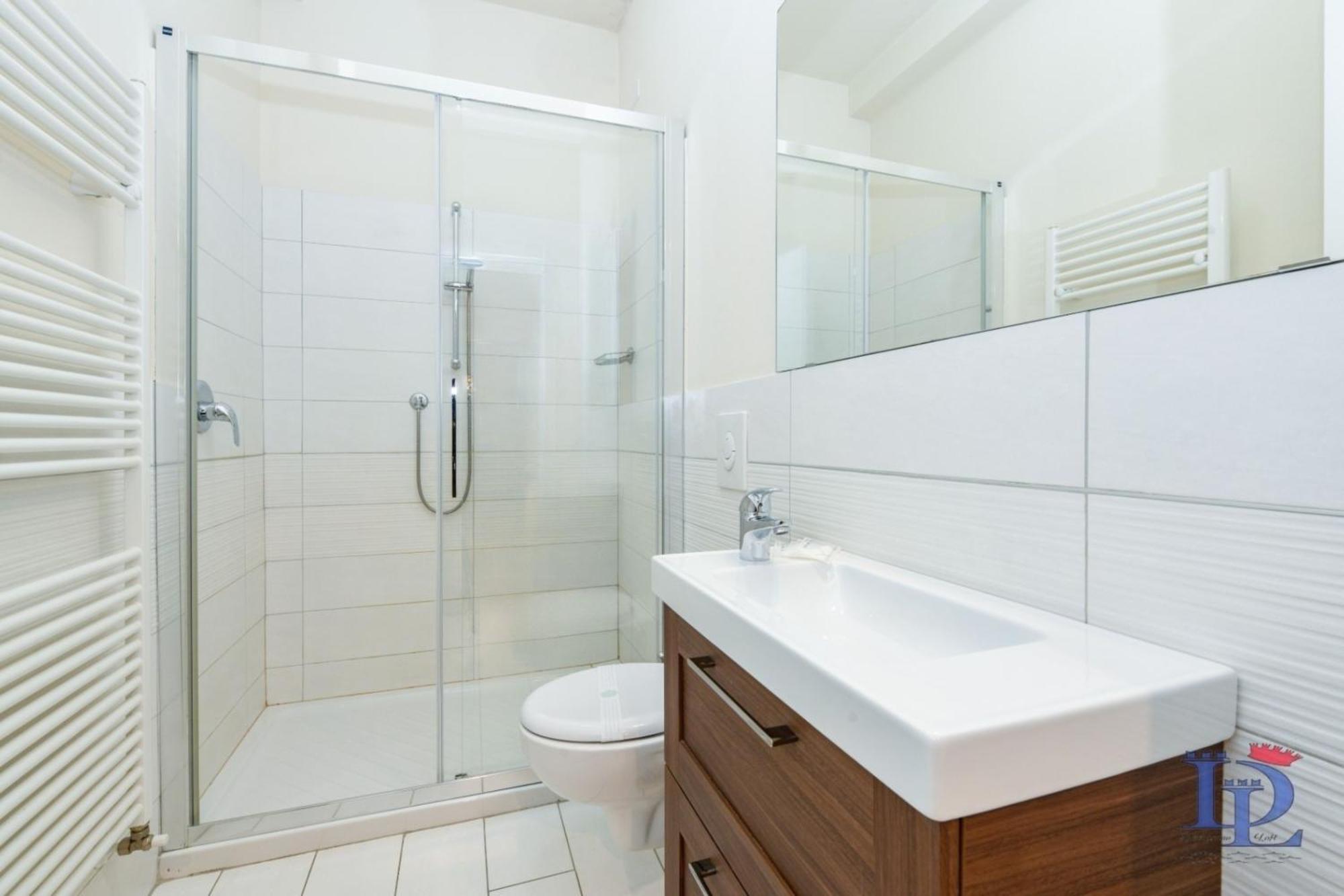 Desenzanoloft Official Partner Marriott Homes & Villas - A Casa Di Sara Family Apartment With Private Parking Desenzano del Garda Exterior foto
